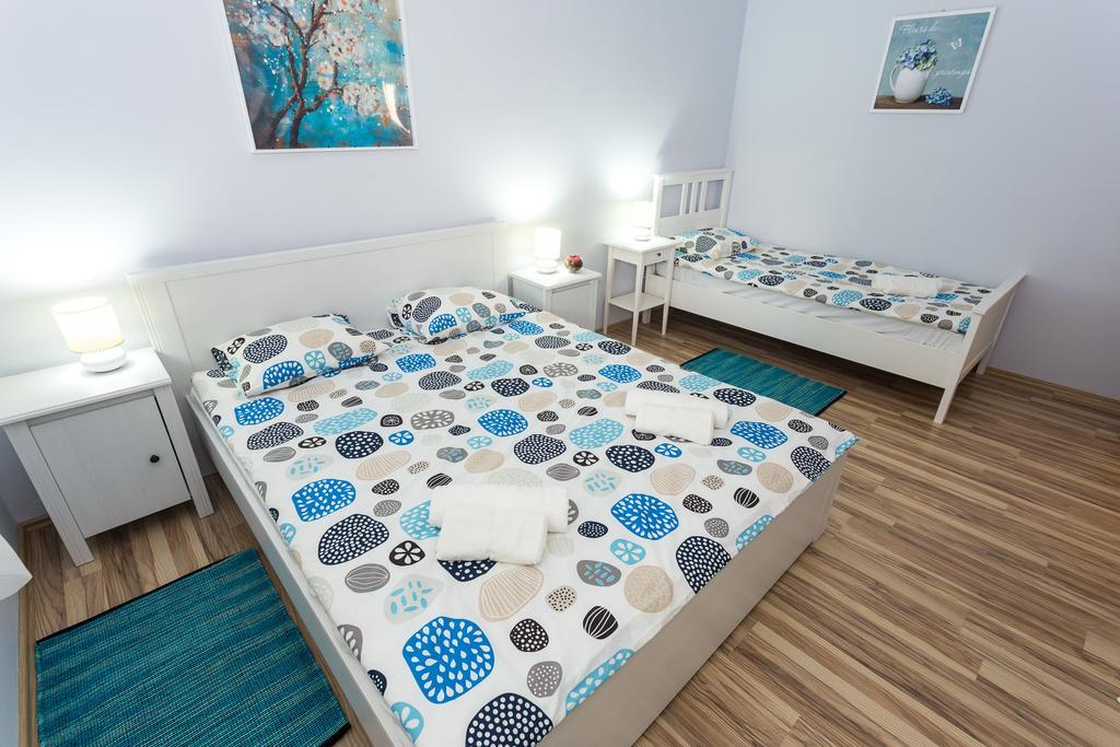 Apartment Perunika Zara Esterno foto